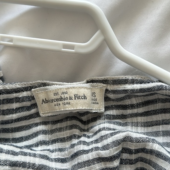 Abercrombie & Fitch tank top - Picture 3 of 3